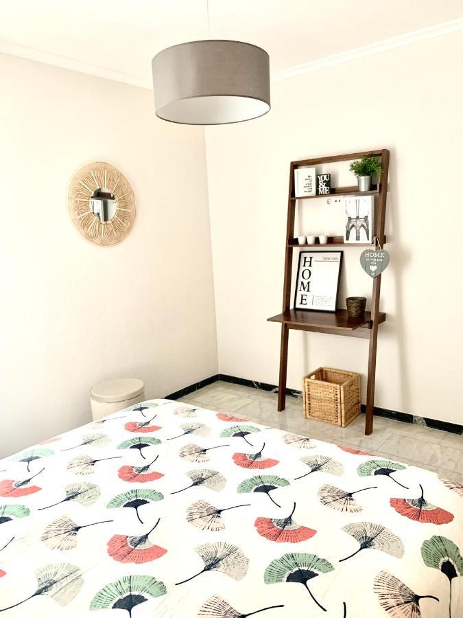 Apartamento Templo Romano Кордоба Екстериор снимка